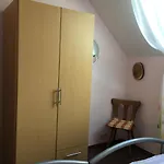 Bianca Hasler - Stallbauer Apartment