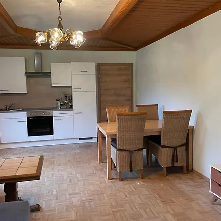 Bianca Hasler - Stallbauer