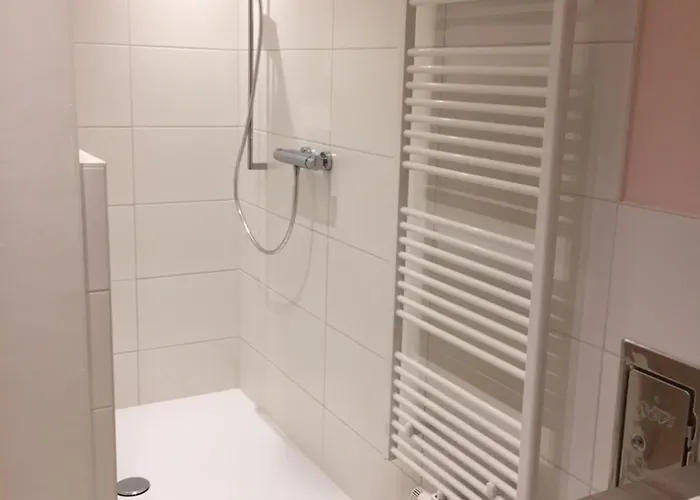 Bianca Hasler - Stallbauer Apartment Pusterwald