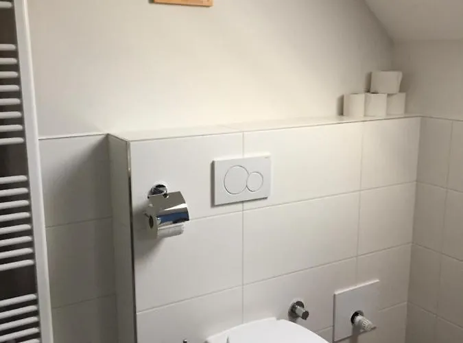 Bianca Hasler - Stallbauer *