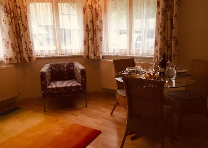 Bianca Hasler - Stallbauer Pusterwald