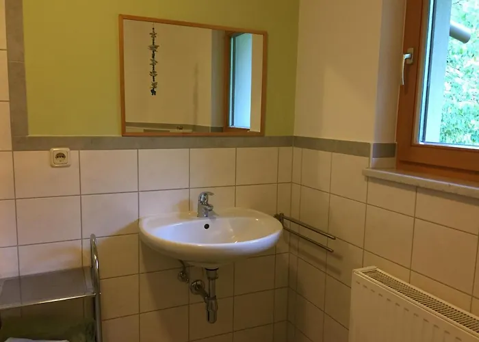 Bianca Hasler - Stallbauer Apartment