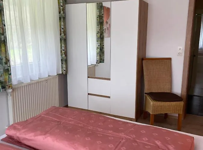 Bianca Hasler - Stallbauer *